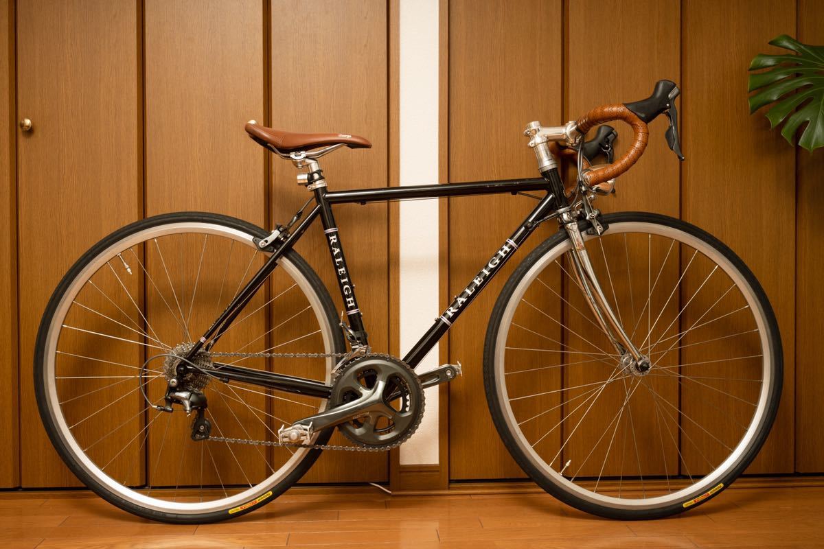 日本 限定 モデル ラレークロモリロードバイク カールトン 490mm