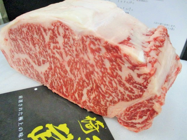 ◆◇武州和牛A４　特選サーロイン（ヒレ下）　１，９ｋｇ　◇◆ 埼玉A5(深谷牛)BMS11特選和牛肩肉(しゃぶ)3.5kg(36) ◇◆ 特選肩ロース（２㎜）スライス 鹿児島県産黒毛和牛 A5等級 メス牛&amp;amp