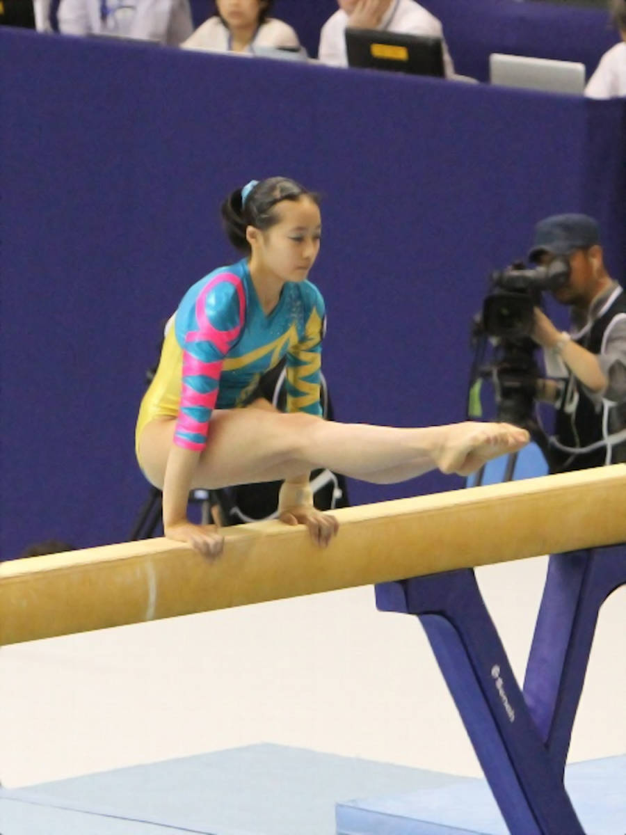 平岩優奈 L判写真5枚セット 女子体操選手(写真)｜売買された