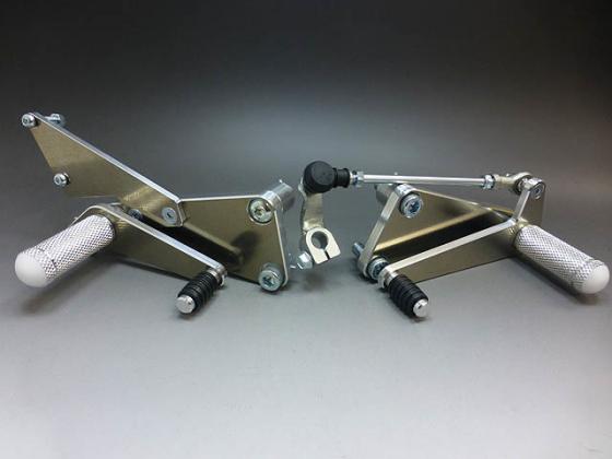 ホンダエイプ100/XRモタード用バックステップ（DCRダイレクト 