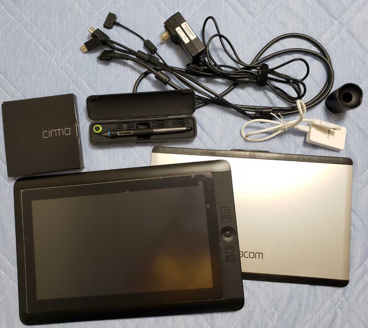 液タブ 13.3フルHD液晶 Cintiq 13HD DTK-1301⁄K0 WACOM Cintiq 13HD