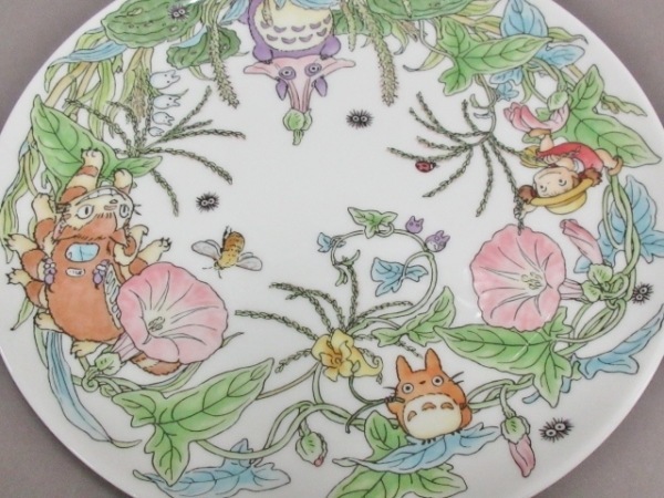 Noritake 限定復刻第2弾グリーンの野ばらのケーキ皿 NORITAKE Noritake（食器）のフリマアイテム一覧 &frasl; オーバルプラター 陶器 - 大皿 ノリタケ 1950年代 各枚数 モダン21cmプレート皿 グリーンライン NORITAKEノリタケ グリーン（ブランドノリタケ）（キッチン用品・食器