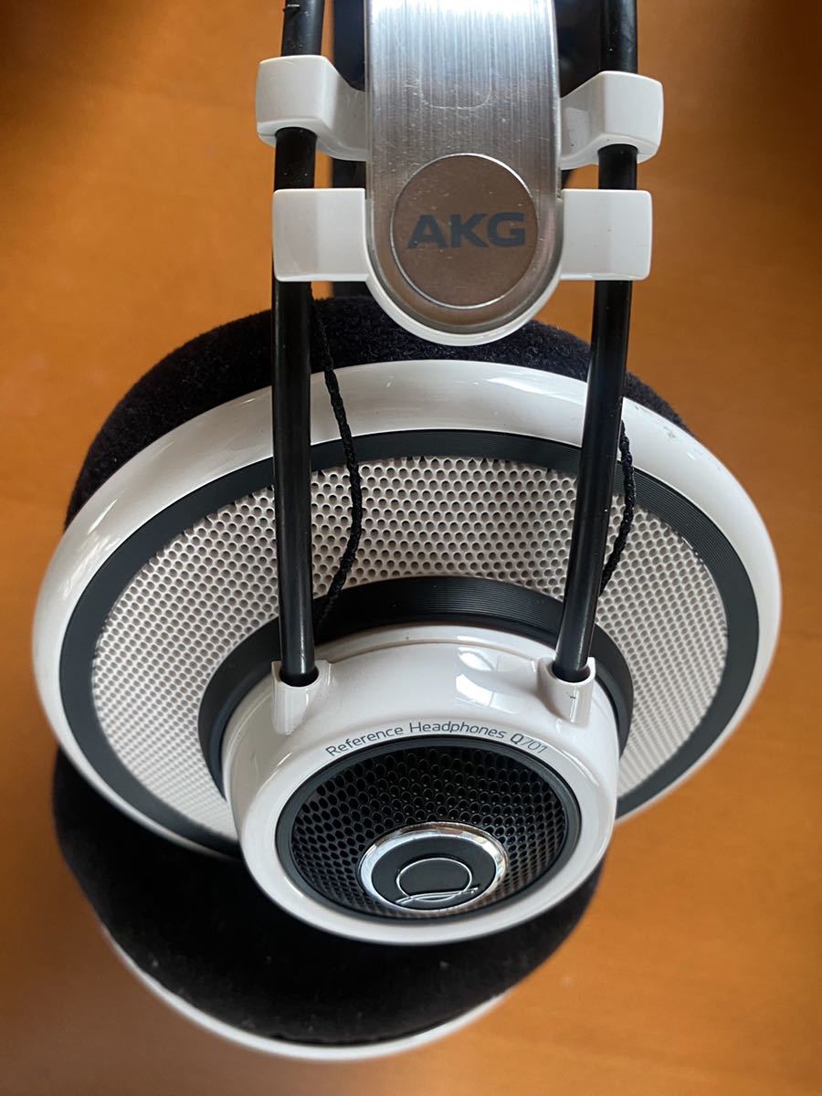 AKG Q701 ヘッドホン ホワイト ケーブルなし AKG Q701 価格比較 - 価格.com