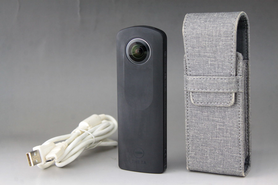 新作，セール 専用カメラケース付き 両レンズに傷ない RICOH THETA S 360度 全天球カメラ 安心初期不良返金保証(リコー)｜売買されたオークション情報、yahooの商品情報をアーカイブ公開 - オークファン リコー
