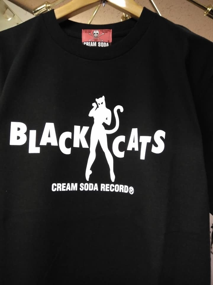 Lサイズクリームソーダｔシャツblack Catsロゴtシャツ黒色 ロカビリーブラックキャッツピンクドラゴンckbマジックキャロル 丸首 売買されたオークション情報 Yahooの商品情報をアーカイブ公開 オークファン Aucfan Com