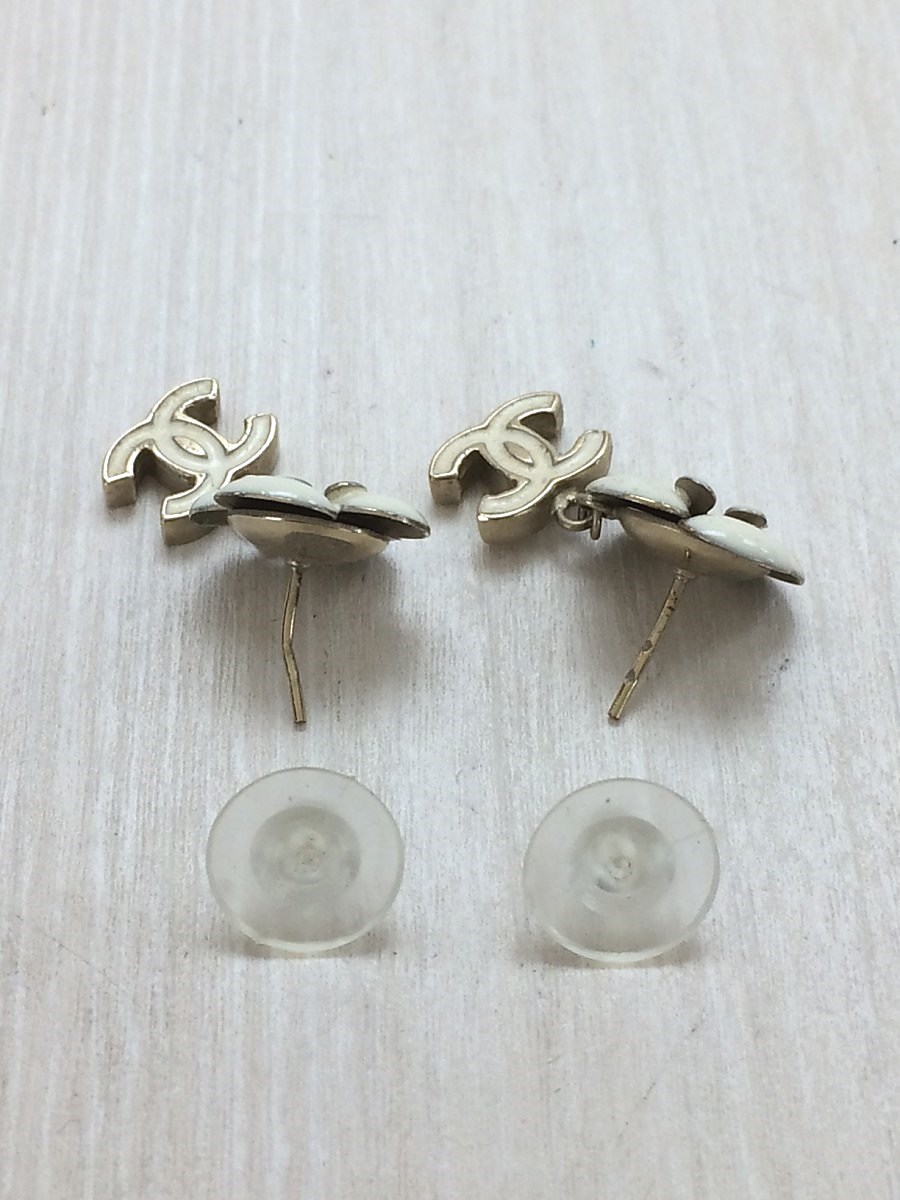 CHANEL◇ピアス/アクセサリー/ココマーク/ホワイト/白/シルバー/小物