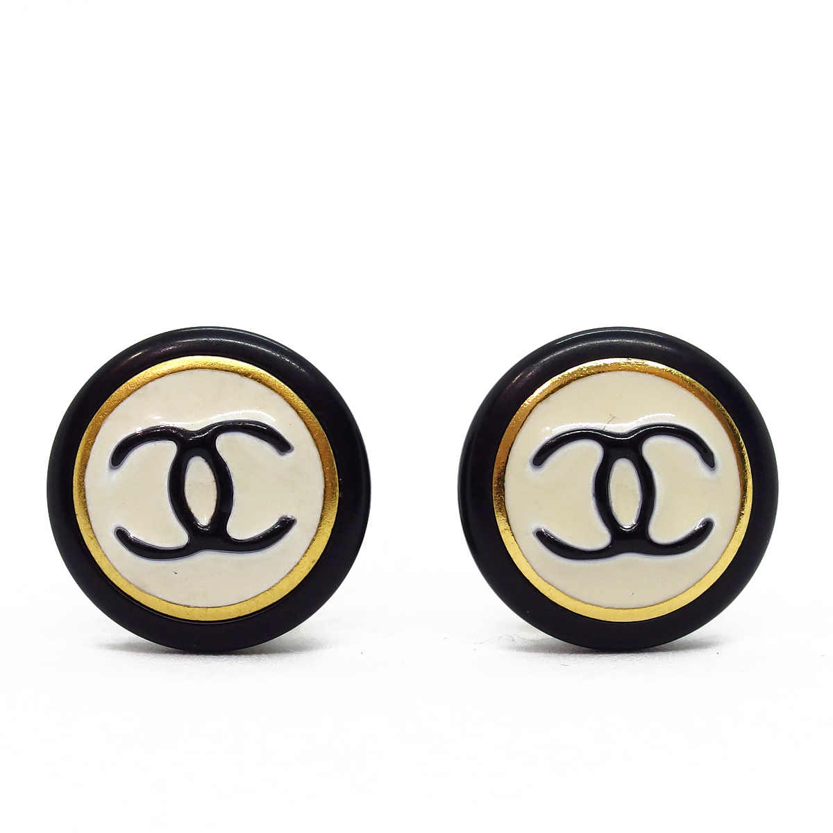 シャネル CHANEL 97’製ブラック&ホワイトココマークイヤリング　【中古】 CHANEL ココマーク シャネル ホワイト CHANELシャネル メルカリ