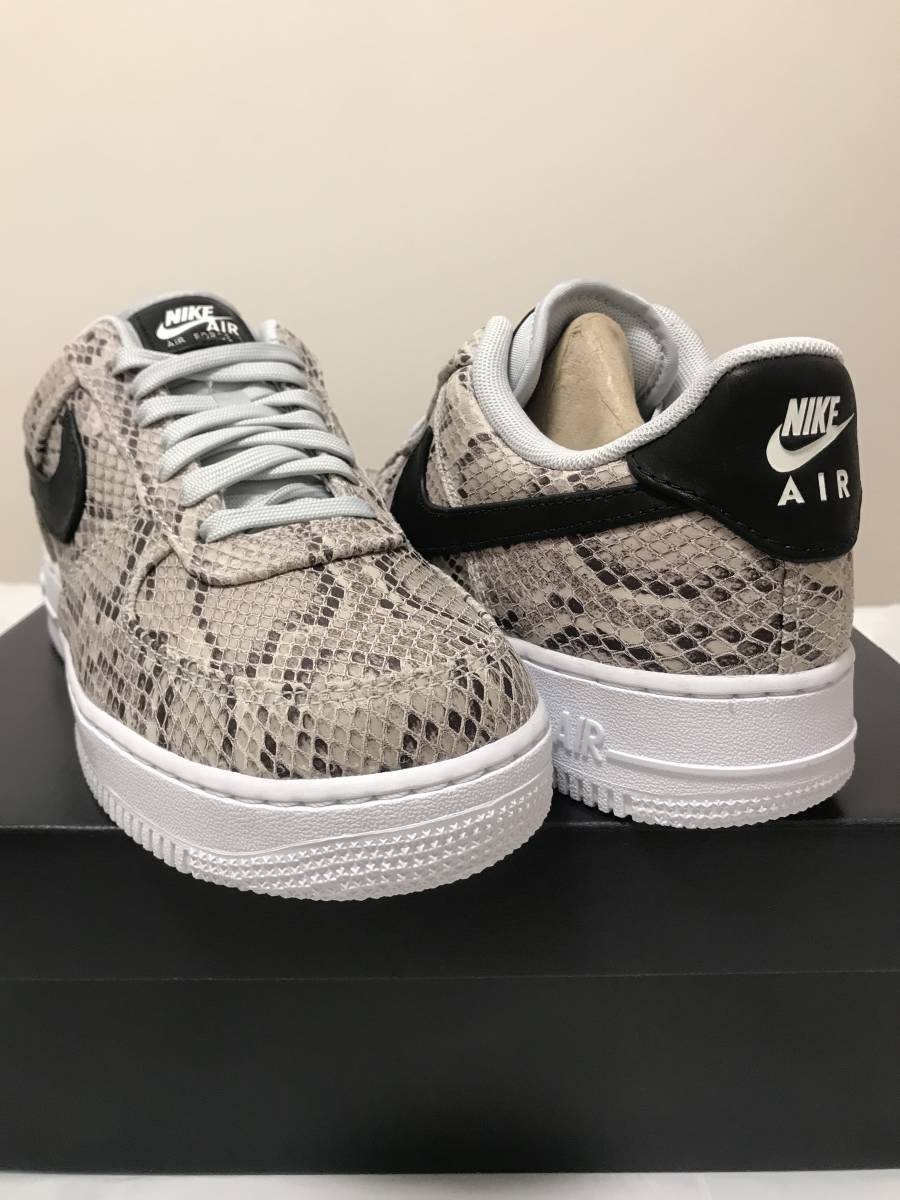 ナイキ NIKE エアフォース 1 '07 プレミアム スネークスキン 蛇柄 AIR