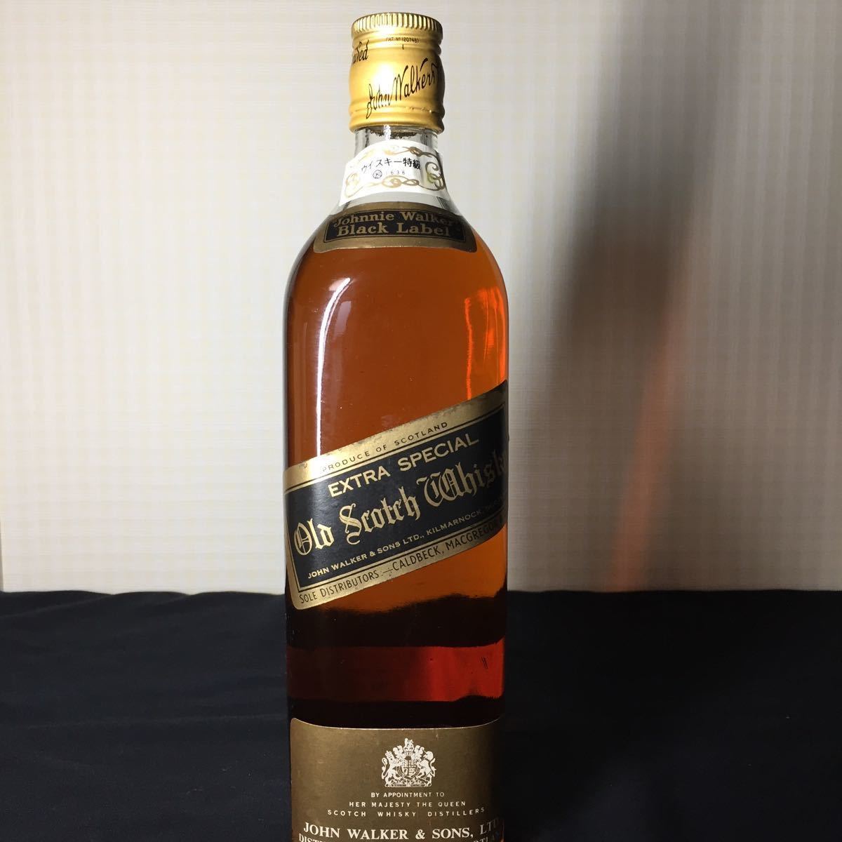 ジョニー・ウォーカー ブラックラベル KING SIZE 特級 古酒 ジョニー・ウォーカー ブラックラベル KING SIZE 特級 古酒 ジョニー