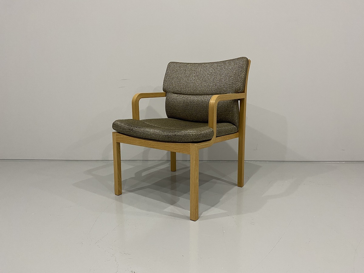 S025/展示品/CondeHouse/フェザークッション2点/カンディハウス