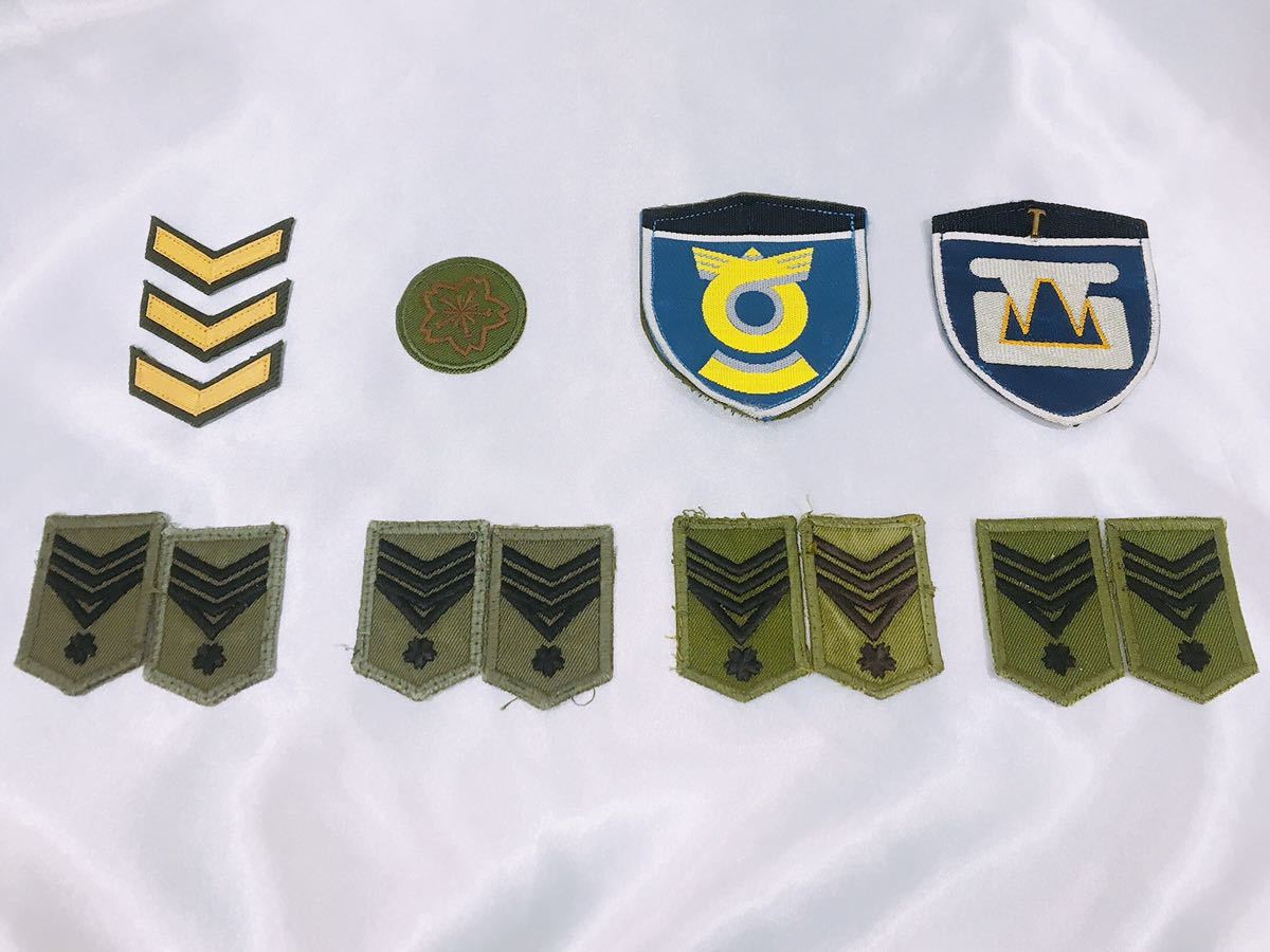 自衛隊 陸上自衛隊 陸曹長 長官直轄部隊 西部方面隊 作業帽章 精勤章 部隊章 襟章 10個 まとめ売り ミリタリー 階級章 7110 13 部隊章 階級章 売買されたオークション情報 Yahooの商品情報をアーカイブ公開 オークファン Aucfan Com