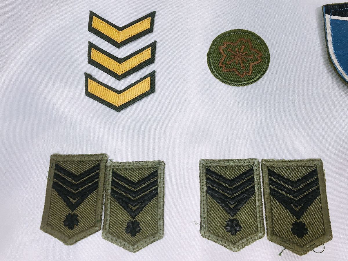 自衛隊 陸上自衛隊 陸曹長 長官直轄部隊 西部方面隊 作業帽章 精勤章 部隊章 襟章 10個 まとめ売り ミリタリー 階級章 7110 13 部隊章 階級章 売買されたオークション情報 Yahooの商品情報をアーカイブ公開 オークファン Aucfan Com