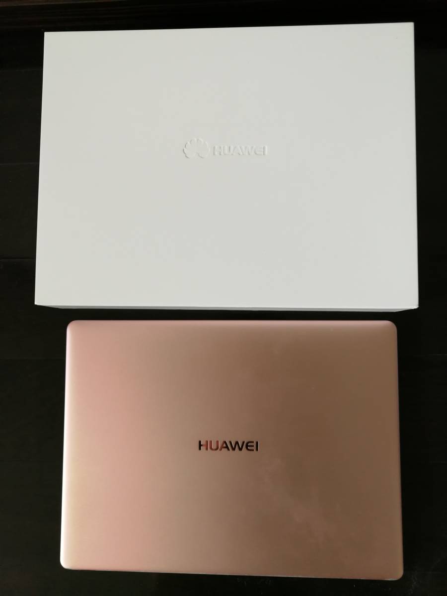 HUAWEI MateBook X WT-W09 Core i5/8G/256G SSD/Win10/13インチ/約1Kg強/ファンレス/リカバリー領域あり/ 難あり