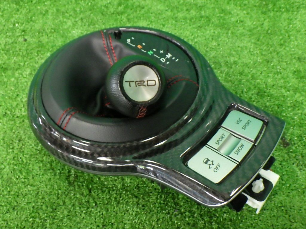 品質保証，人気SALE トヨタ86 ZN6前期 TRDシフトノブ カーボン調シフトパネル AT(トヨタ用)｜売買されたオークション情報、yahooの商品情報をアーカイブ公開 - オークファン トヨタ用