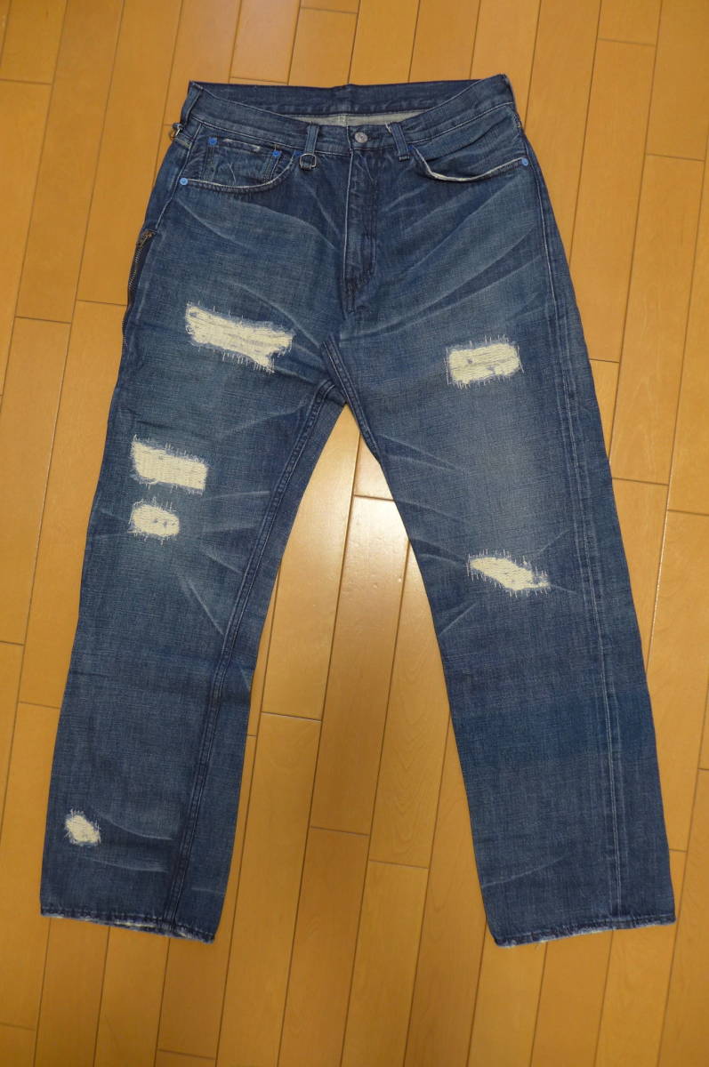 美品!レア!ダブルネーム!ダメージ加工パンツ〝Levi's(リーバイス)×Fragment design(フラグメントデザイン)〟サイズ32インチ