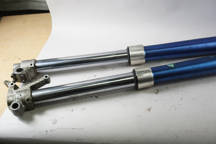 CRM250R フロントフォーク純正改 CRM250用フロントフォーク CRM250R フロントフォーク純正改 フロント
