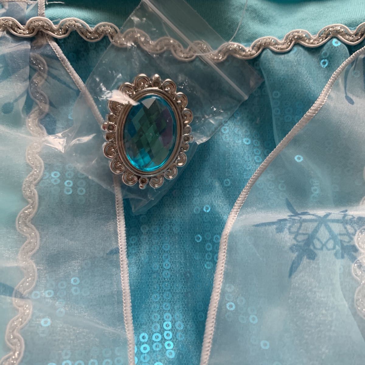 松54 アナと雪の女王 エルサ ワンピース コスプレ 110サイズ タグ付き 1円スタート 110 105 114cm 売買されたオークション情報 Yahooの商品情報をアーカイブ公開 オークファン Aucfan Com