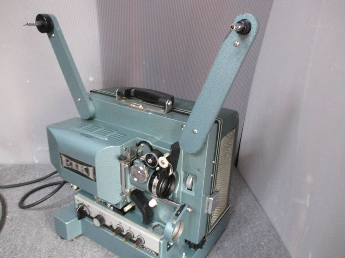 EIKI エイキ 液晶ビデオ映写機 LC-3000 2000年製ソフトキャリー付 EIKI Yahoo!オークション 16mm エイキ 映写機」の落札相場・落札価格