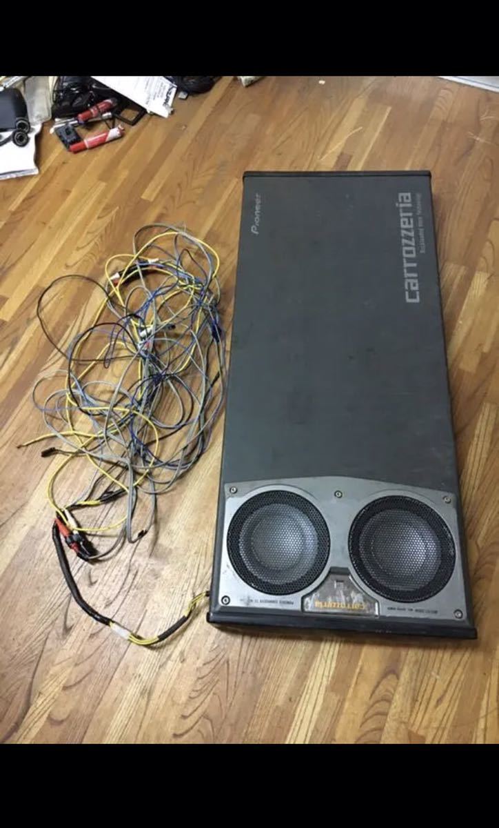 パワードサブウーファー carrozzeria TS-WX210A 密閉型 最大150w