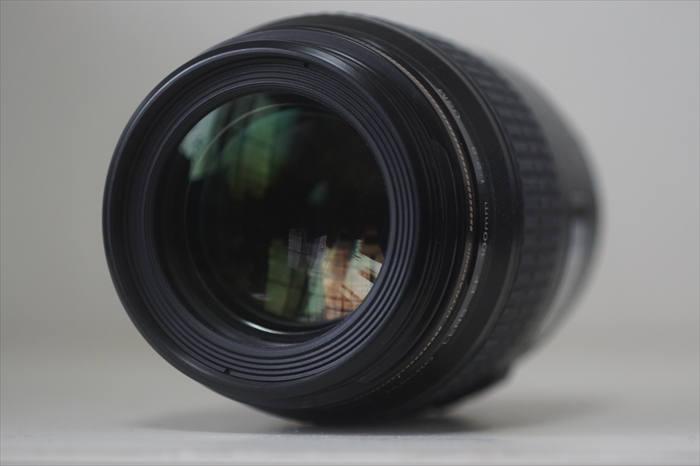 魅力の Canon キヤノン EF 100mm F2.8 Macro(マクロ) USM