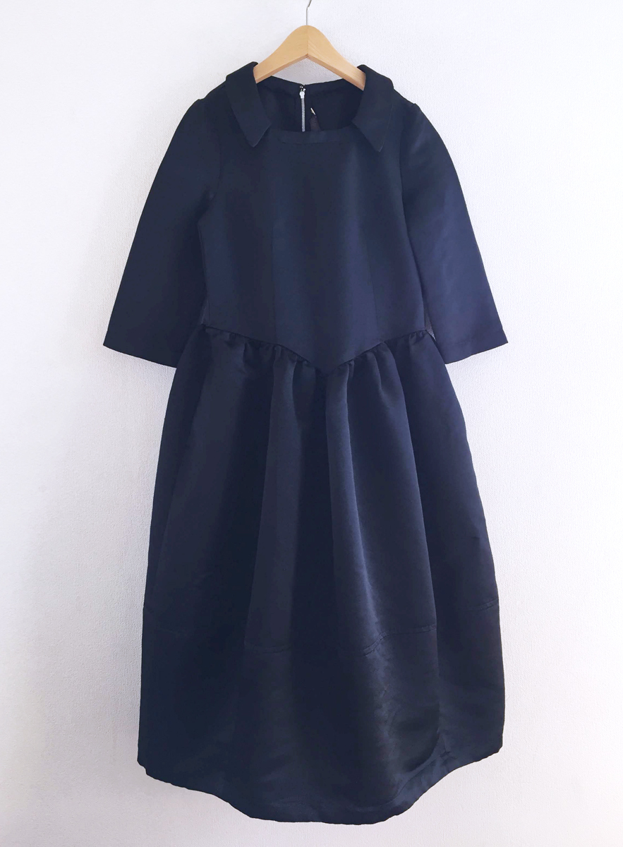 19 The Gathering Of Shadows期 Comme Des Garcons エステル ワンピース 黒 Xs ワンピース ロング 売買されたオークション情報 Yahooの商品情報をアーカイブ公開 オークファン Aucfan Com