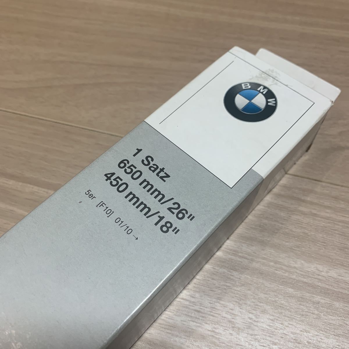 人気セール，定番 BMW 純正品 5シリーズ F10 F11 右ハンドル用 フロント ワイパーブレードセット RHD 61612163750(ウィンドウ)｜売買されたオークション情報、yahooの商品情報をアーカイブ公開 - オークファン BMW用
