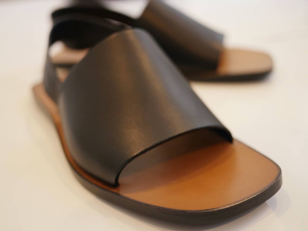  品 GIORGIO ARMANI ジョルジオ アルマーニ レザー サンダル ブラック / 41(男性用)｜売買されたオークション情報、yahooの商品情報をアーカイブ公開 - オークファン 男性用