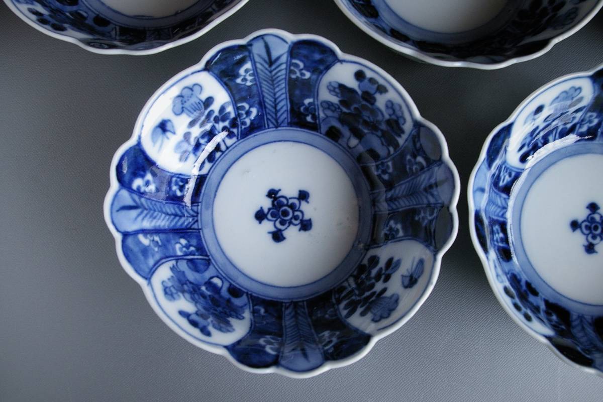 輪花皿 染付 | 5客セット 時を刻む、染付風景文