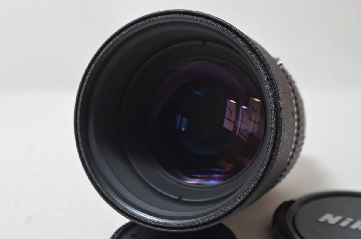 1059 【極上品】 Nikon 単焦点レンズ Ai AF DC Nikkor 105mm f/2D フル