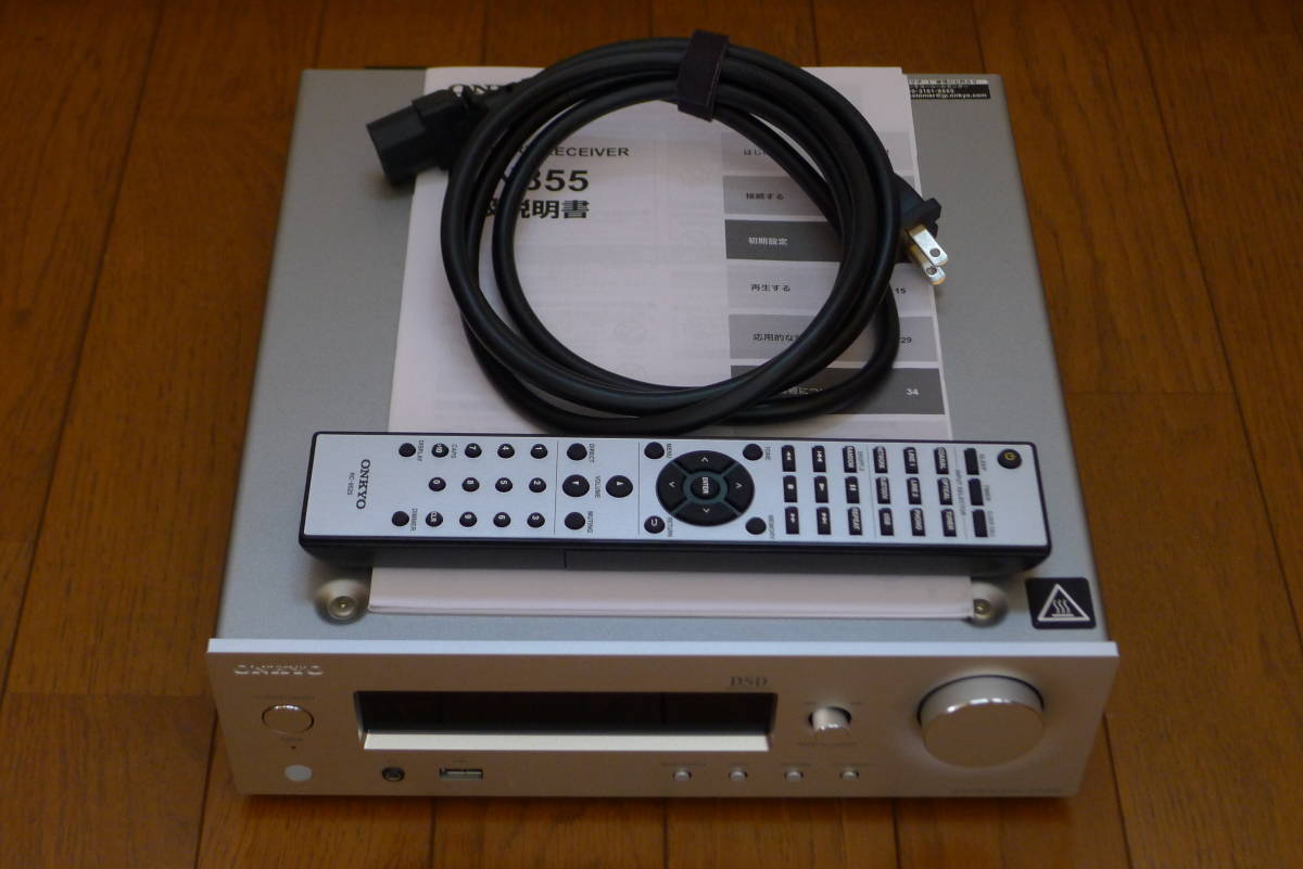 ☆極美品☆ ONKYO オンキョー R-N855 ネットワークレシーバー 二年前に
