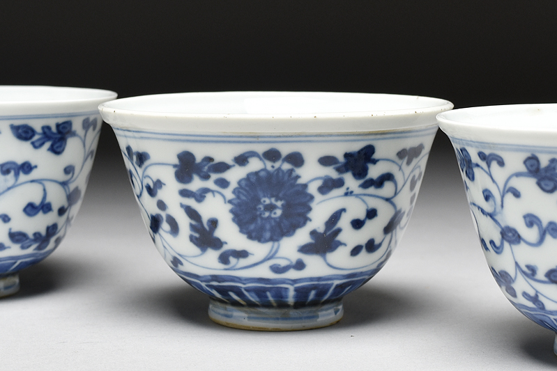 新渡 青花 唐草文 煎茶碗 七客 箱付 】 京焼 煎茶道具 【公式通販】