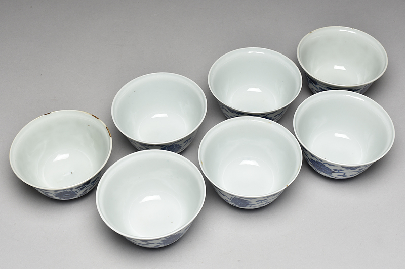 新渡 青花 唐草文 煎茶碗 七客 箱付 】 京焼 煎茶道具 【公式通販】