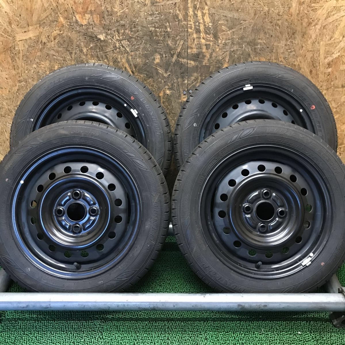 鉄ホイール付き 14×4.5J 100/4H 155/65R14 国産極上バリ山タイヤ