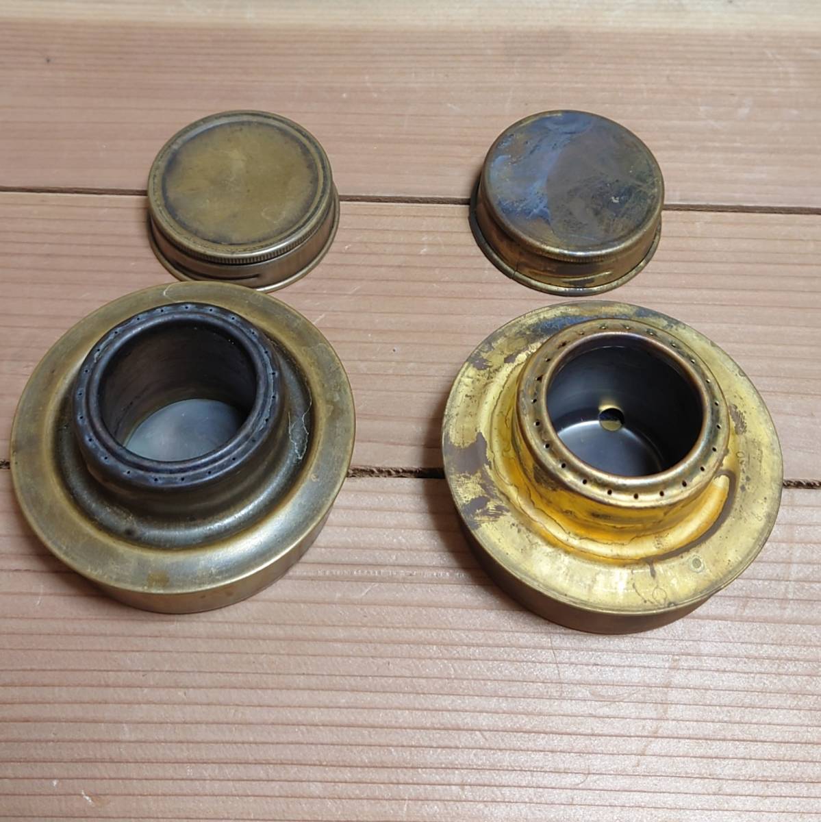 アルコールストーブ 1960年代 デッドストック<BR>筆記体ロゴ トランギア<BR>アルスト スウェーデン軍放出品 | ミリタリーショップ スウェーデン軍 トランギアTrangia デッドストック アルコー アルコールストーブ3点セット＆ SVEA アルコールストーブの口コミ、レビュー アルコール クッカー