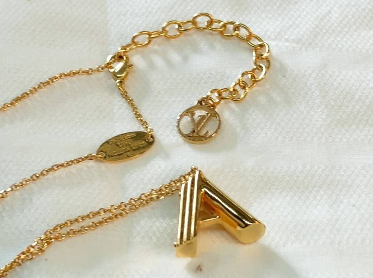 Louis Vuitton ルイヴィトン LOUIS ネックレス ルイ ゴールド 