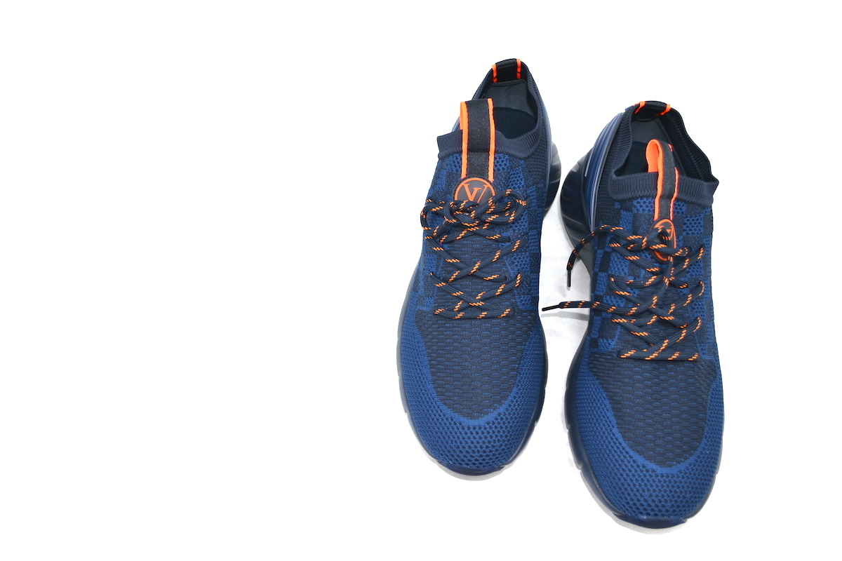 未使用/希少】19SS LOUISVUITTON ルイヴィトン FASTLANE SNEAKER 9 