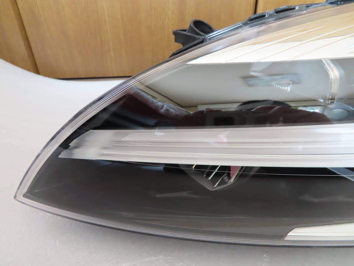 ボルボ VOLVO MB V40 純正 後期 LED 左側 助手席 ヘッドライト V40