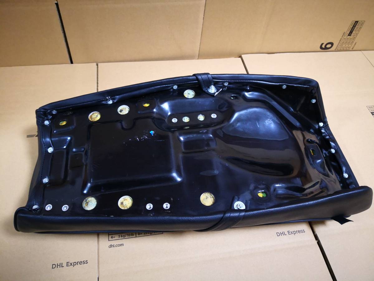 Z400FX Z400FX(E2) OUT｜旧車 マーシャル｜SOLD 黒皮 大川タックロール