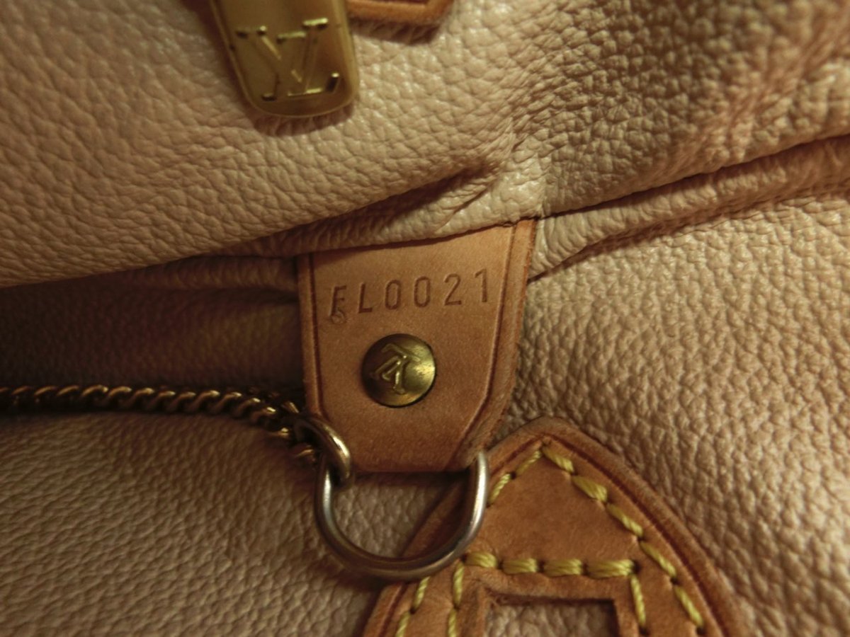 H-4453】1円 LOUIS VUITTON ルイヴィトン M42238 ショルダーバッグ 