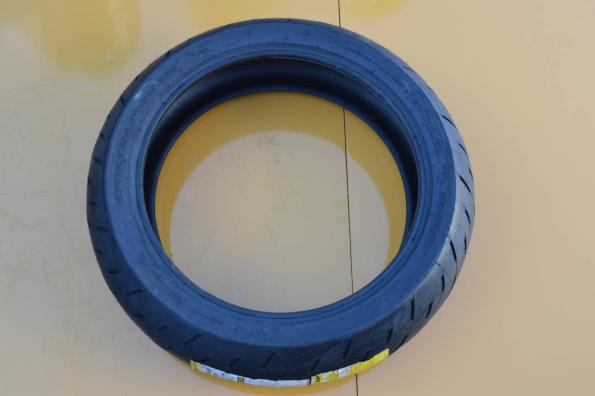 ダンロップSPORTMAX GPR-300 160/60ＺR17 69Ｗ TUBELESS