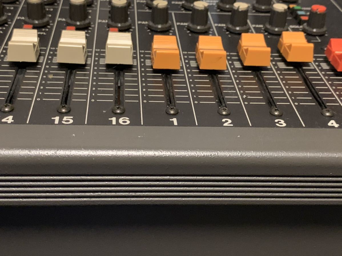 TASCAM M-216 アナログミキサー | 16ch M216 16チャンネルアナログ
