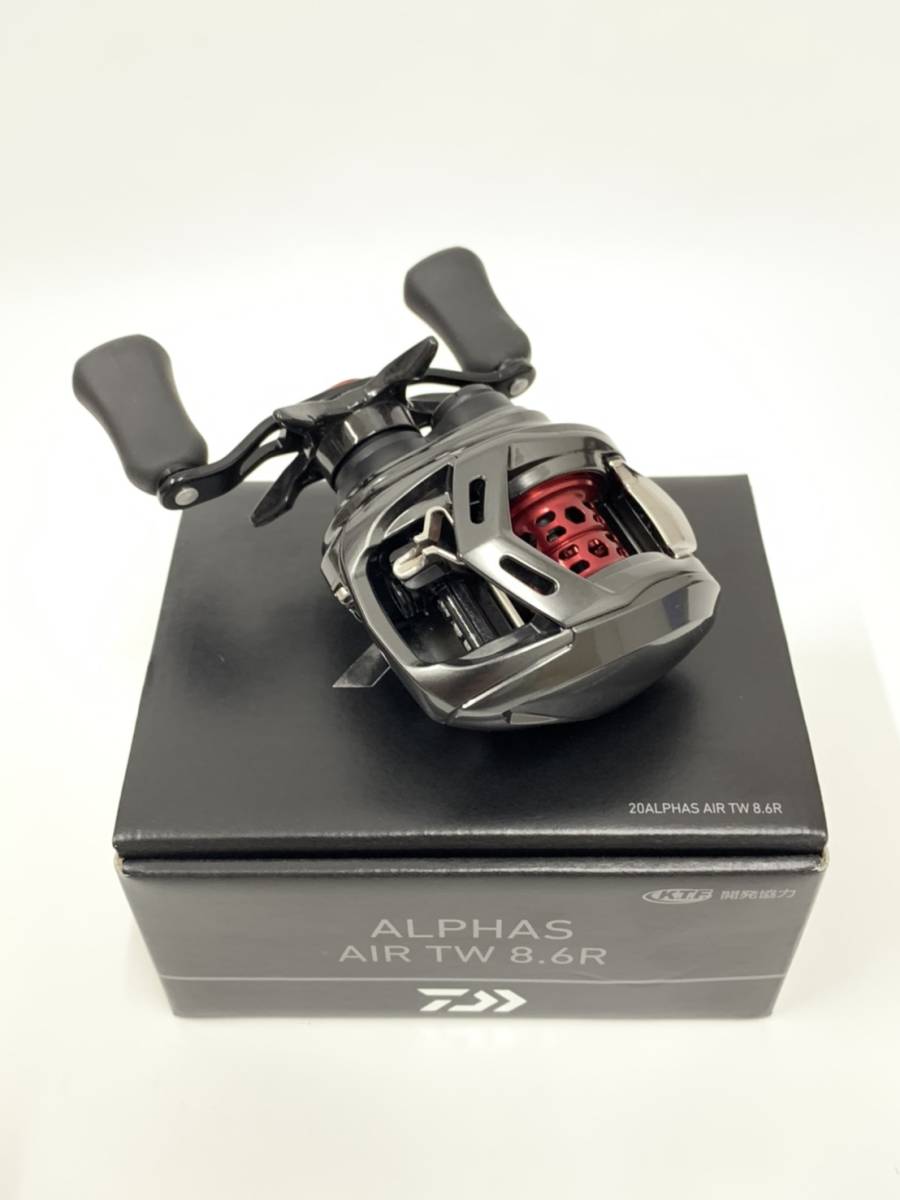 ダイワ アルファス TW AIR 8.6L ベイトリール 20アルファス tw air 8.6 