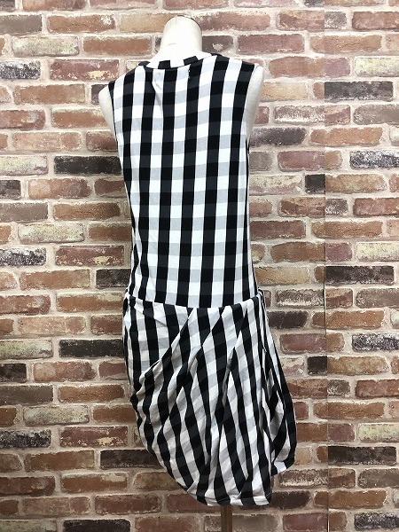 Sly オシャレなブロックチェック柄tシャツ生地ノースリーブワンピース 1 赤字覚悟 完全売切x651 ワンピース 売買されたオークション情報 Yahooの商品情報をアーカイブ公開 オークファン Aucfan Com