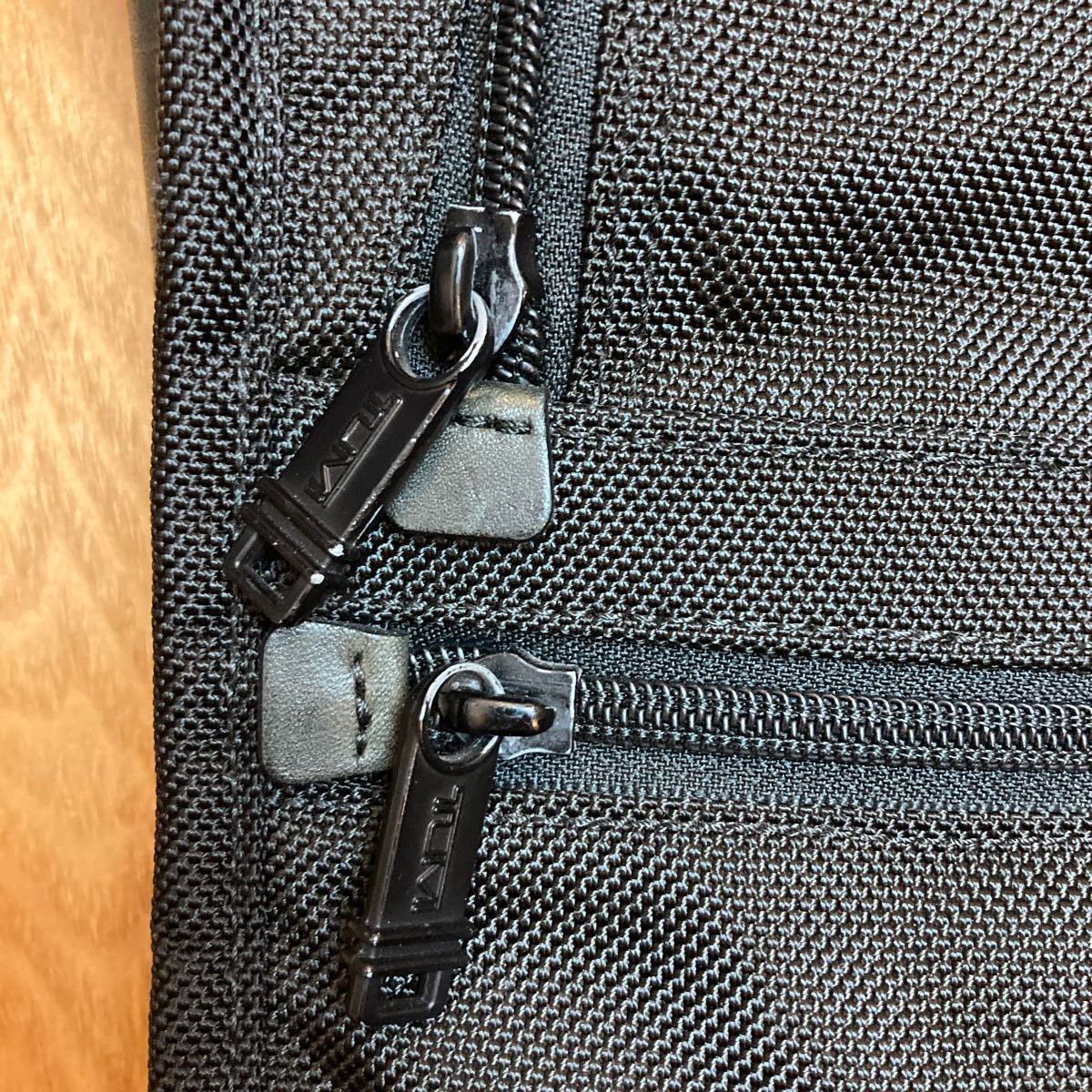 美品！■TUMI トゥミ アルファスリムデラックスポートフォリオ 2wayショルダーブリーフバッグ 26101DH ビジネスバッグ 激安■送料無料！