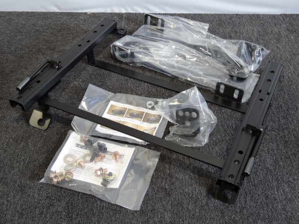 【新作，人気セール】 カワイ製作所 シビックタイプR FK8 スーパーローポジションシートレール 左側 M2010400(ホンダ用)｜売買されたオークション情報、yahooの商品情報をアーカイブ公開 - オークファン ホンダ用