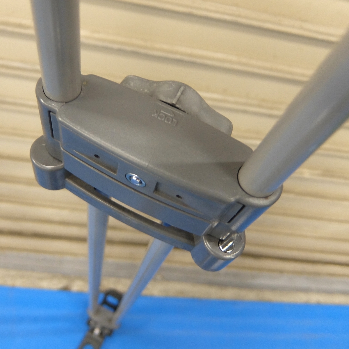 Libec T70+SP-1 リーベック 中型ビデオ三脚（ヘッドなし） 【中古