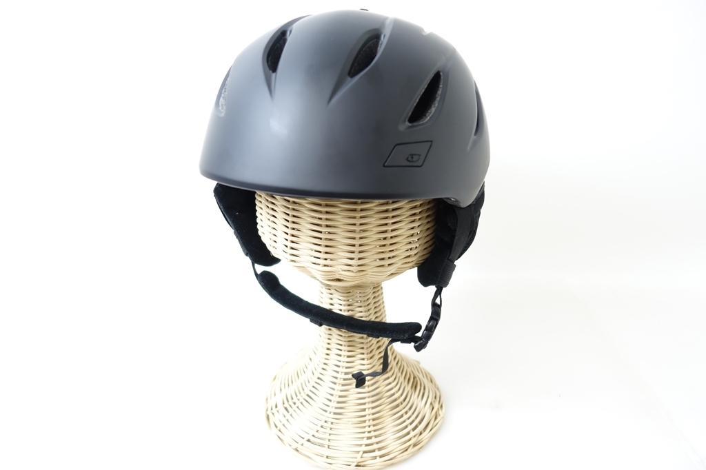 爆買い，人気 キレイ スノーボード 2018年モデル GIRO ヘルメット Lサイズ 59-62.5cm 420g(ヘルメット)｜売買されたオークション情報、yahooの商品情報をアーカイブ公開 - オークファン ヘルメット