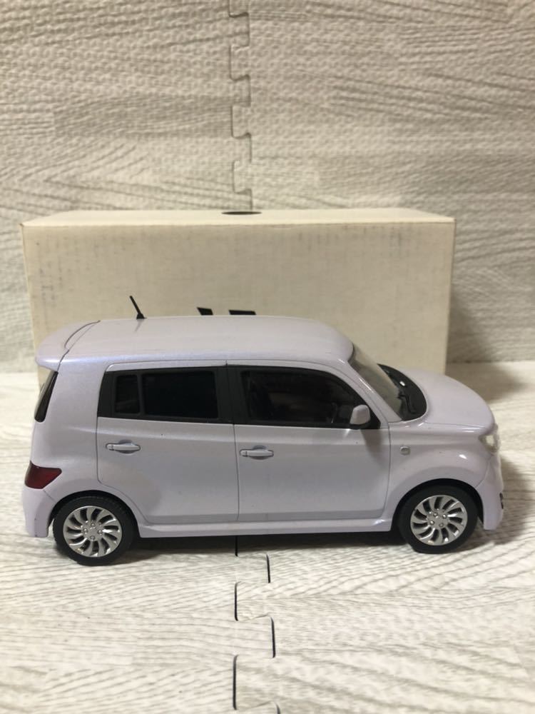 1/24 トヨタ bB 非売品 カラーサンプル ミニカー ブルーイッシュ