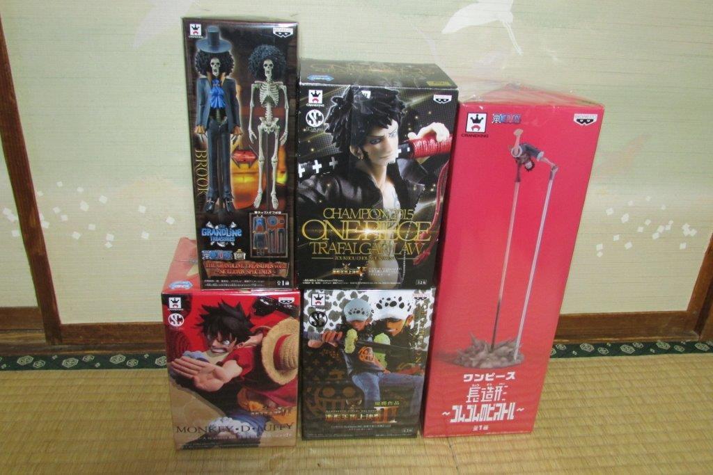 【送料無料，正規品】 ONE PIECE ワンピース　フィギュア　造形王頂上決戦　ルフィ ゾロ ロー ミホーク ハンコック レイジュ　13体　まとめ売り まとめ セット