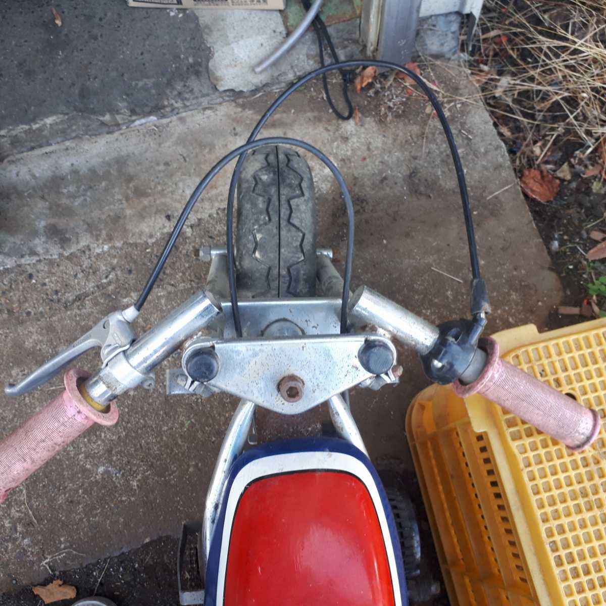 ポケバイ レストアベース - 部品取り エンジン 49cc ポケットバイク 本体 : モトクロス GP リコイルスターター モデル名不明 メーカー メルカリ ポケバイ(車体)の中古品・新品